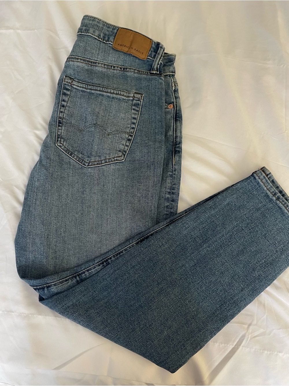 American Eagle Outfitters women’s Medium Blue Straight Jeans